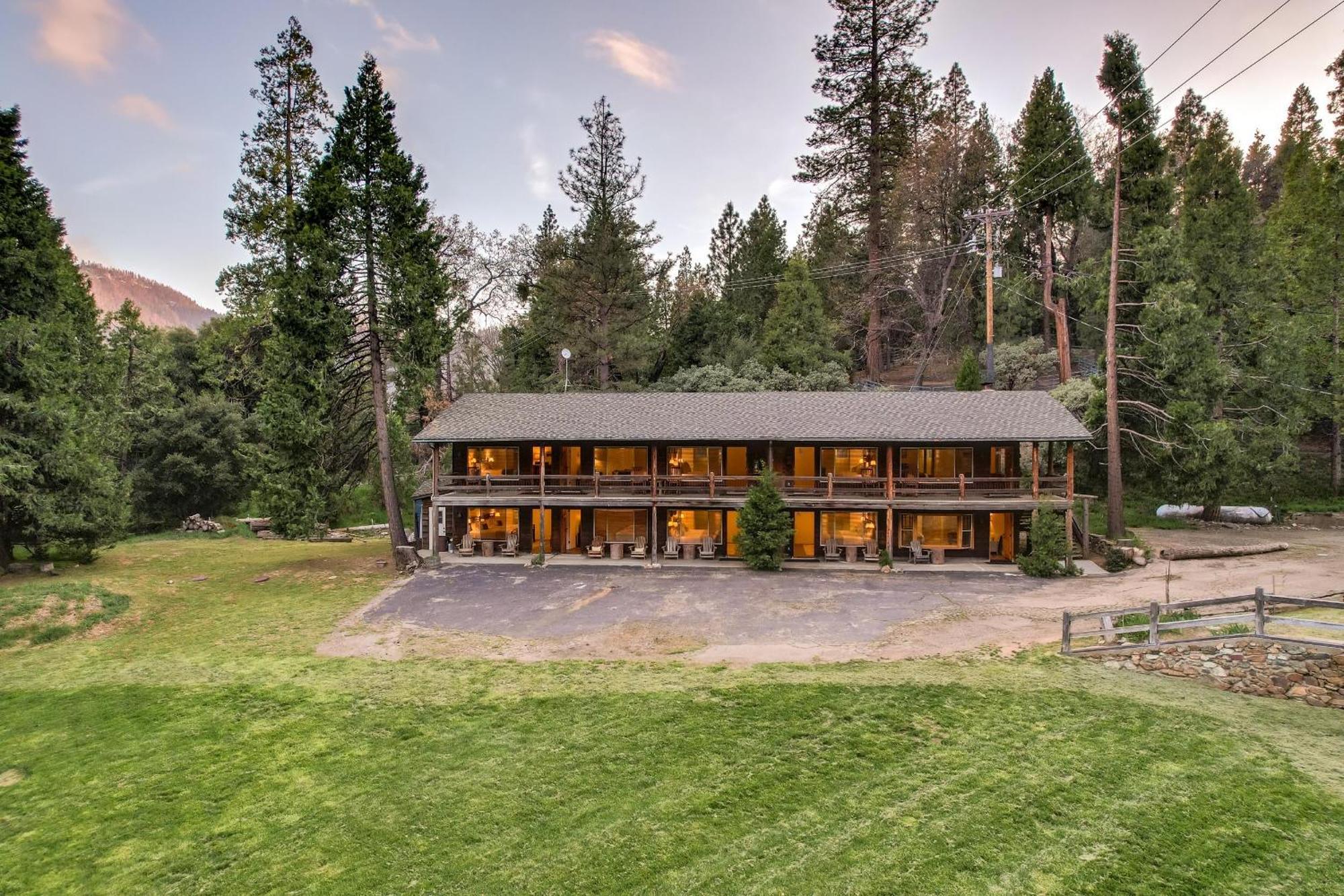 Big Pine Suite Cn Lodge R#1 Ponderosa 外观 照片