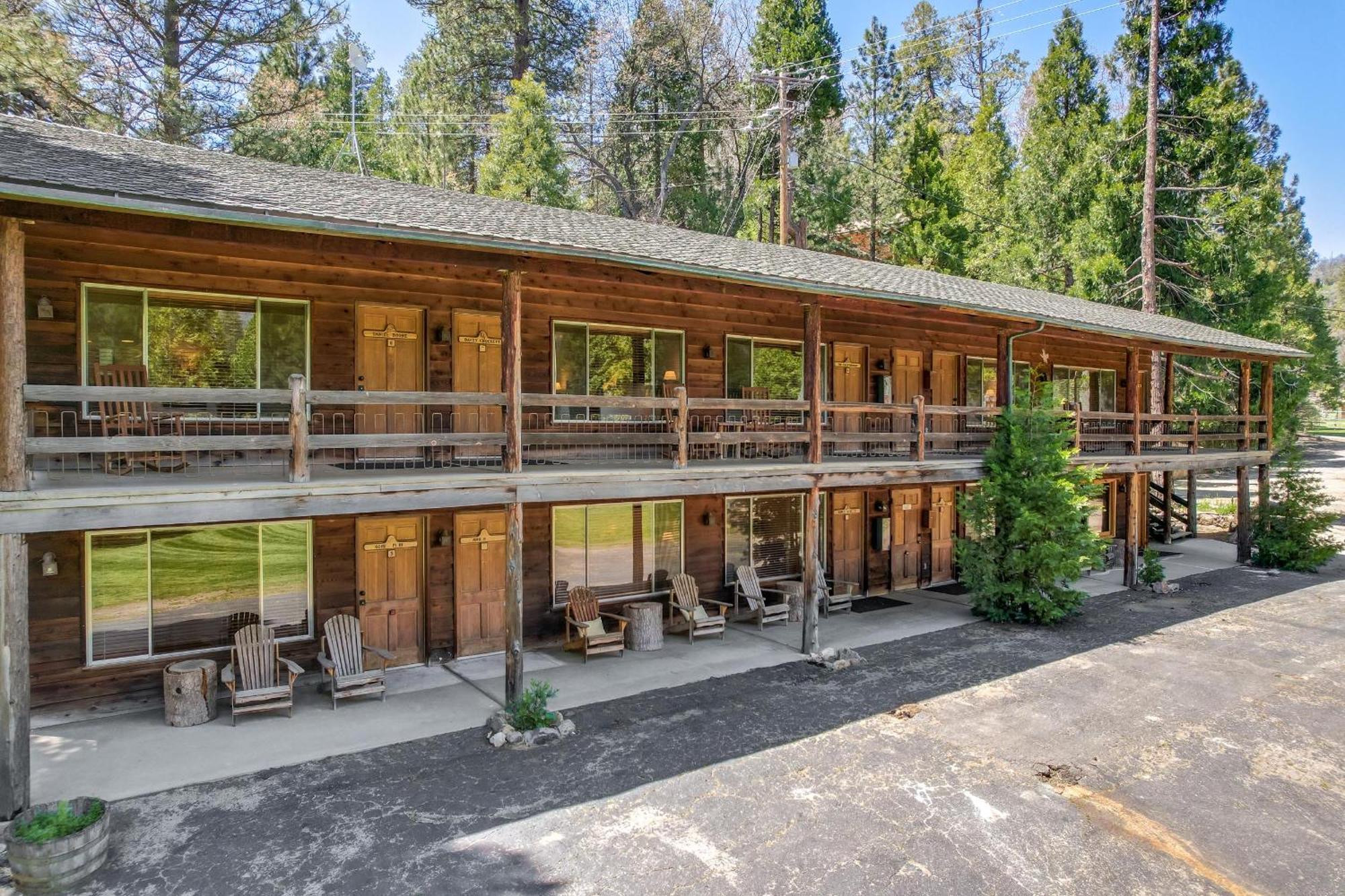 Big Pine Suite Cn Lodge R#1 Ponderosa 外观 照片